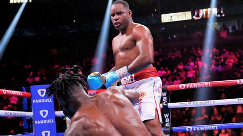 Efe Ajagba vs. Frank Sanchez Odds: Sanchez Has Over 60.